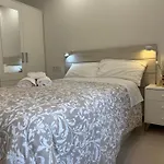 Cabosun Apartment *